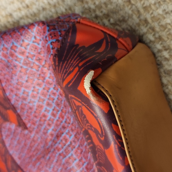 Oh Tory ♥️ - Picture 6 of 10